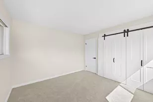 9131 N Pelham Pkwy, Bayside, WI 53217 - Photo 14