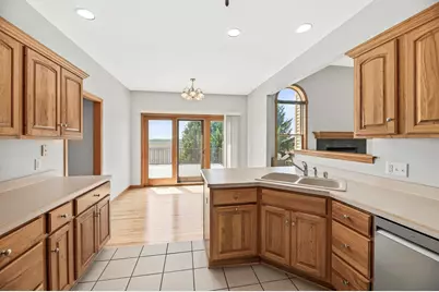 22939 W Overson Rd, Racine, WI 53182 - Photo 10