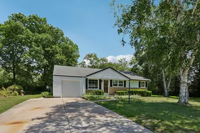 5700 S 41st St, Greenfield, WI 53221 - Photo 2