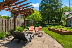 5912 N Berkeley Blvd, Whitefish Bay, WI 53217 - Photo 14
