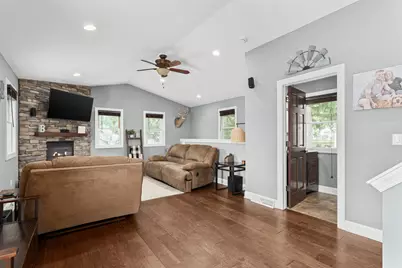 411 N Warren St, Watertown, WI 53098 - Photo 10