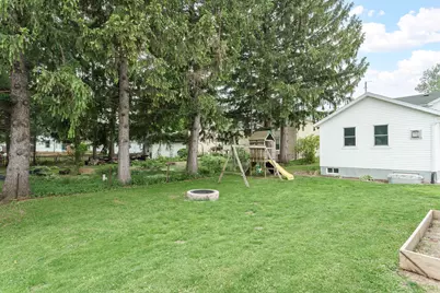411 N Warren St, Watertown, WI 53098 - Photo 32