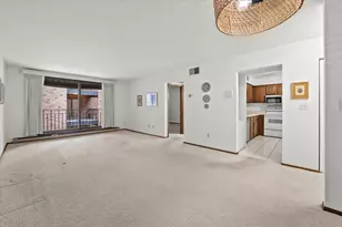 1906 E Shorewood Blvd, Shorewood, WI 53211 - Photo 6
