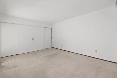 1906 E Shorewood Blvd #259, Shorewood, WI 53211 - Photo 18
