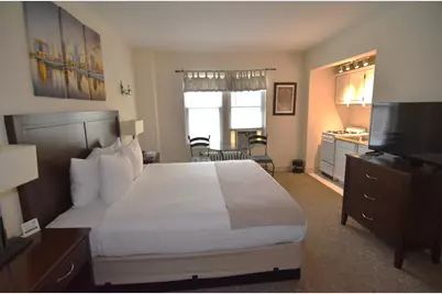 1028 E Juneau Ave #312, Milwaukee, WI 53202 - Photo 1