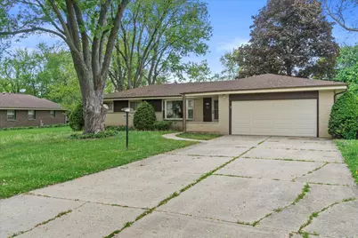 3210 S Ventura Dr, New Berlin, WI 53151 - Photo 30