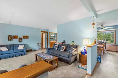 3210 S Ventura Dr, New Berlin, WI 53151 - Photo 6