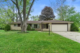 3210 S Ventura Dr, New Berlin, WI 53151 - Photo 1