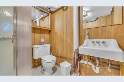 212  Fond Du Lac Ave, Sheboygan Falls, WI 53085 - Photo 20