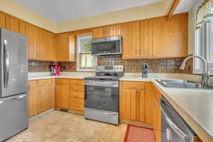 212 Fond Du Lac Ave, Sheboygan Falls, WI 53085 - Photo 4