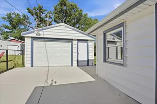 2721 S 50th St, Milwaukee, WI 53219 - Photo 24