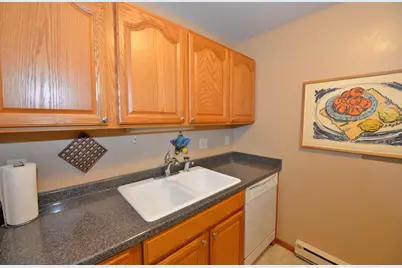 3621  St Andrews Ct #106, Racine, WI 53405 - Photo 6