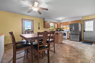 13448 E Creek Rd, Bradford, WI 53114 - Photo 18