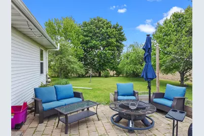 13448 E Creek Rd, Bradford, WI 53114 - Photo 30
