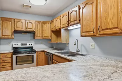 214  Minz Park Cir #2, West Bend, WI 53095 - Photo 12