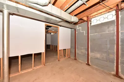 8125 N Santa Monica Blvd, Fox Point, WI 53217 - Photo 22