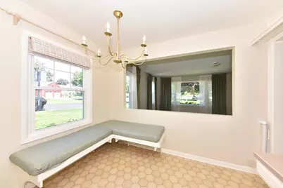 8125 N Santa Monica Blvd, Fox Point, WI 53217 - Photo 10