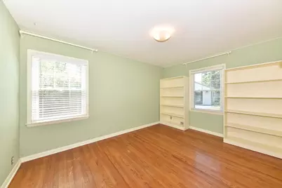 8125 N Santa Monica Blvd, Fox Point, WI 53217 - Photo 14