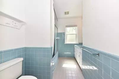 8125 N Santa Monica Blvd, Fox Point, WI 53217 - Photo 16