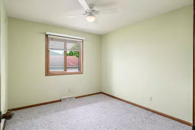 1206  Willow St, La Crescent, MN 55947 - Photo 10