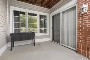 8765 Westlake Dr, Greendale, WI 53129 - Photo 18