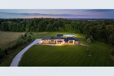 3890  Maxon Dr, Polk, WI 53086 - Photo 2