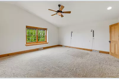 W2832  Sunset Dr, Auburn, WI 53010 - Photo 18