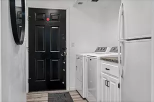 2019 Sandalwood Dr, Onalaska, WI 54650 - Photo 20