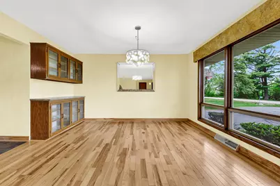 S94W23125  River Oaks Dr, Big Bend, WI 53103 - Photo 6