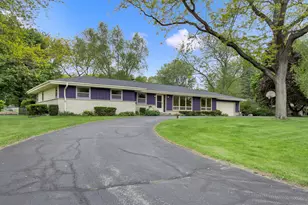 S94W23125 River Oaks Dr, Big Bend, WI 53103 - Photo 48