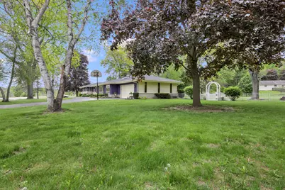 S94W23125  River Oaks Dr, Big Bend, WI 53103 - Photo 38