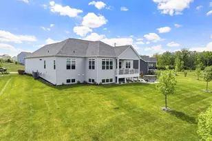 1740 Stonemill Cir, Lake Geneva, WI 53147 - Photo 56