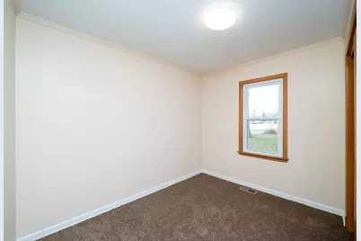 138  Oak Ln, Twin Lakes, WI 53181 - Photo 10
