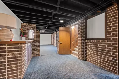 18400  Honey Creek Dr, Brookfield, WI 53045 - Photo 18