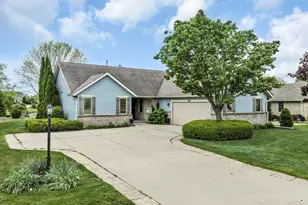 6615 Chesapeake Rd, Racine, WI 53406 - Photo 2