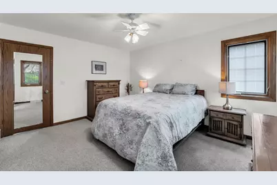 6615  Chesapeake Rd, Racine, WI 53406 - Photo 12