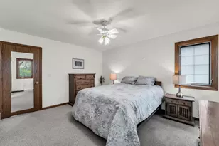 6615 Chesapeake Rd, Racine, WI 53406 - Photo 12