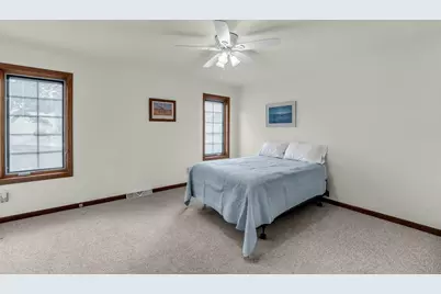 6615  Chesapeake Rd, Racine, WI 53406 - Photo 14