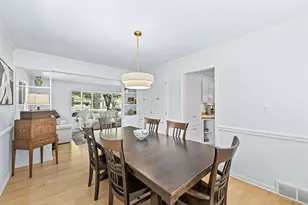 4797 N Newhall St, Whitefish Bay, WI 53211 - Photo 8