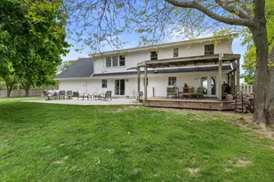 12205 N Vega Ave, Mequon, WI 53097 - Photo 40