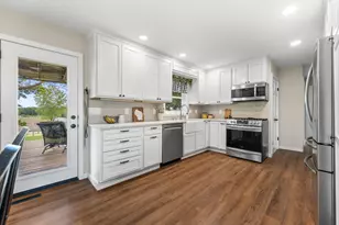 12205 N Vega Ave, Mequon, WI 53097 - Photo 50