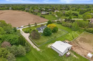 12205 N Vega Ave, Mequon, WI 53097 - Photo 8