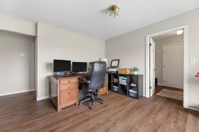12205 N Vega Ave, Mequon, WI 53097 - Photo 62