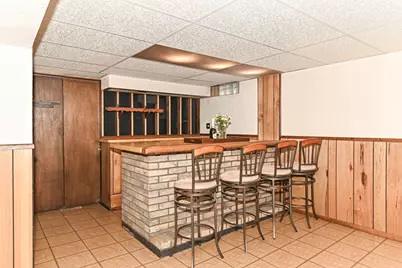 8049 S Waring Dr, Oak Creek, WI 53154 - Photo 22
