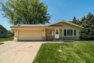 8049 S Waring Dr, Oak Creek, WI 53154 - Photo 1