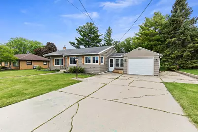333 E Sheboygan St, Campbellsport, WI 53010 - Photo 2