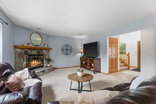 7720 Orchard Valley Rd, Farmington, WI 53090 - Photo 6