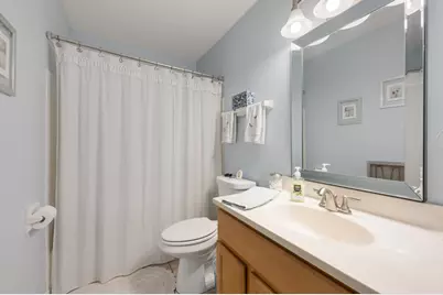 W170N11523  Armada Dr #14, Germantown, WI 53022 - Photo 10