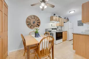 W170N11523 Armada Dr, Germantown, WI 53022 - Photo 4