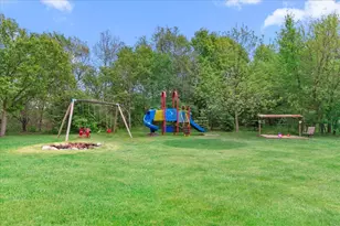 1004 Winnebago Cir, Richfield, WI 53033 - Photo 36
